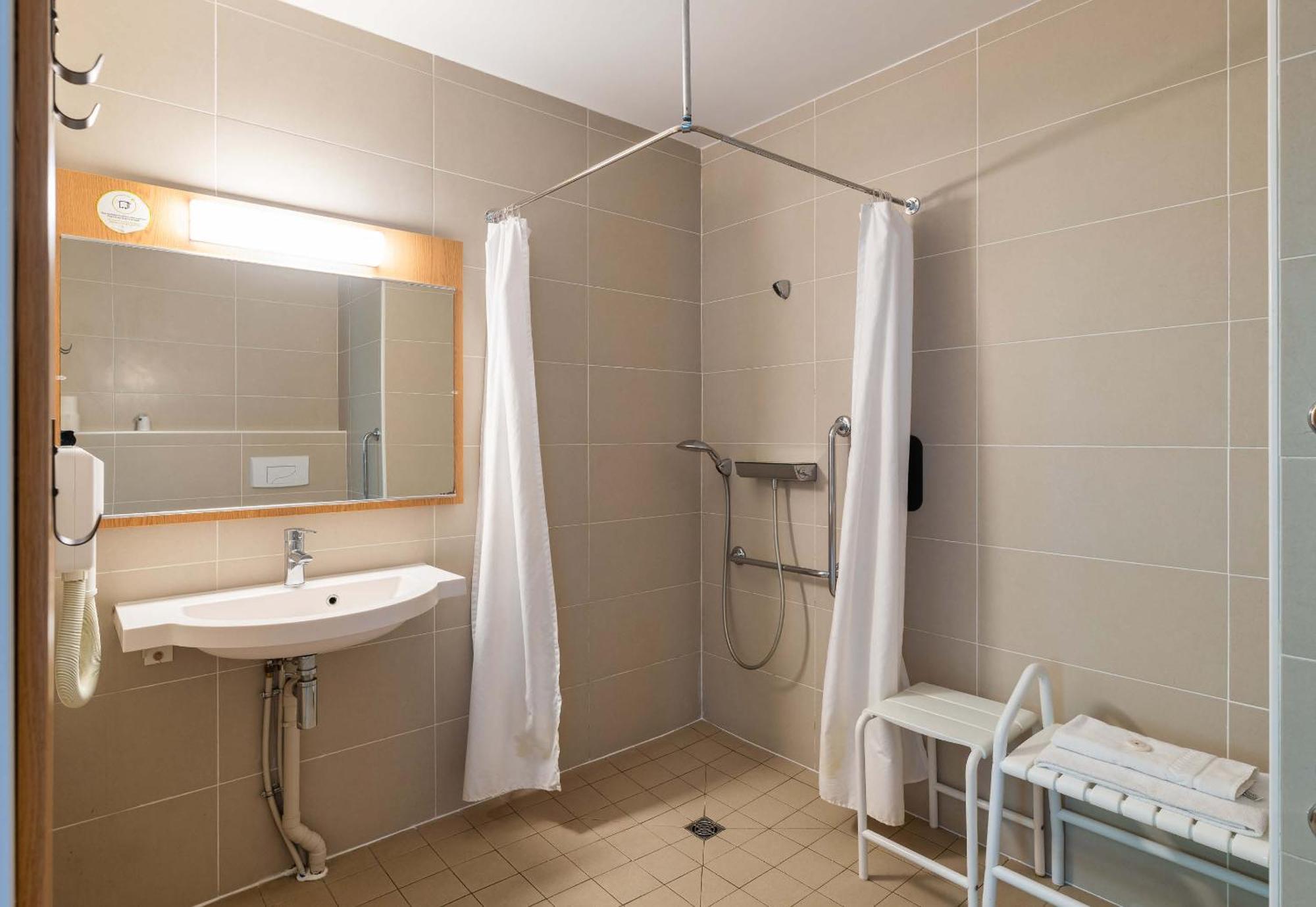 Lyon Eurexpo 3*